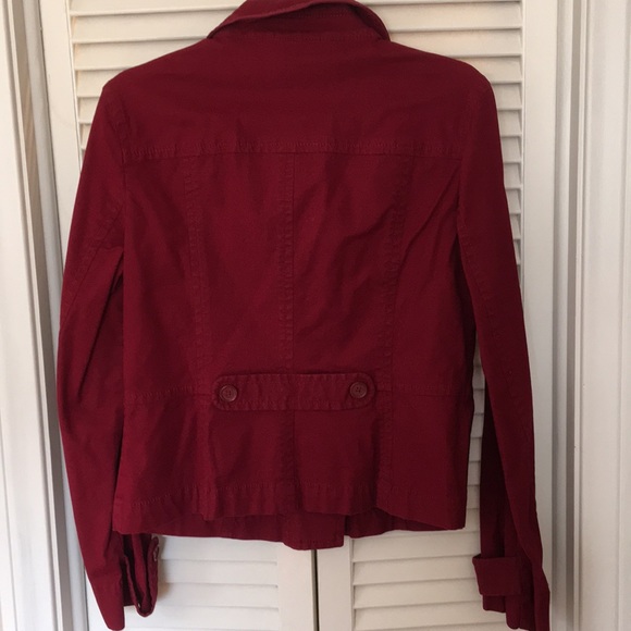 Red jacket - Picture 2 of 2